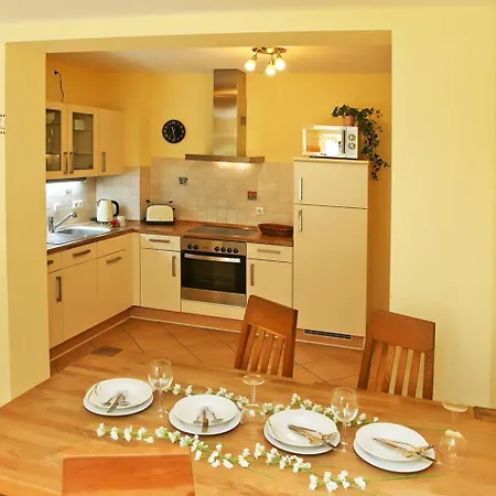 Apartment Laura 102 Kuehlungsborn
