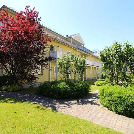 Laura 102 * Ostseebad Kühlungsborn